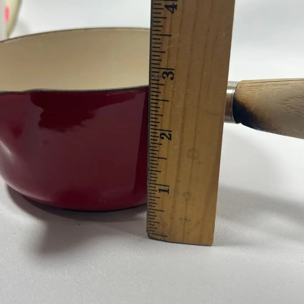 LE CREUSET Saucepan #14 Wooden Handle Lid Enameled Cast Iron Red France CLEAN